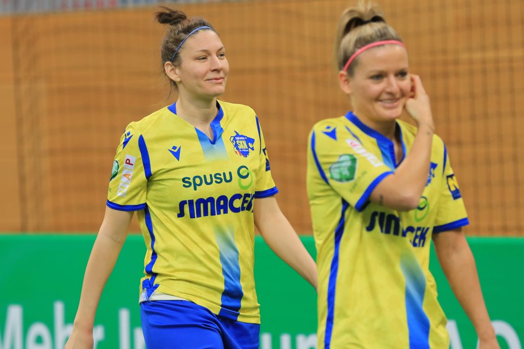 201200218 Turbine Hallencup 0O5A1647 201200218 Turbine Hallencup 0O5A1647