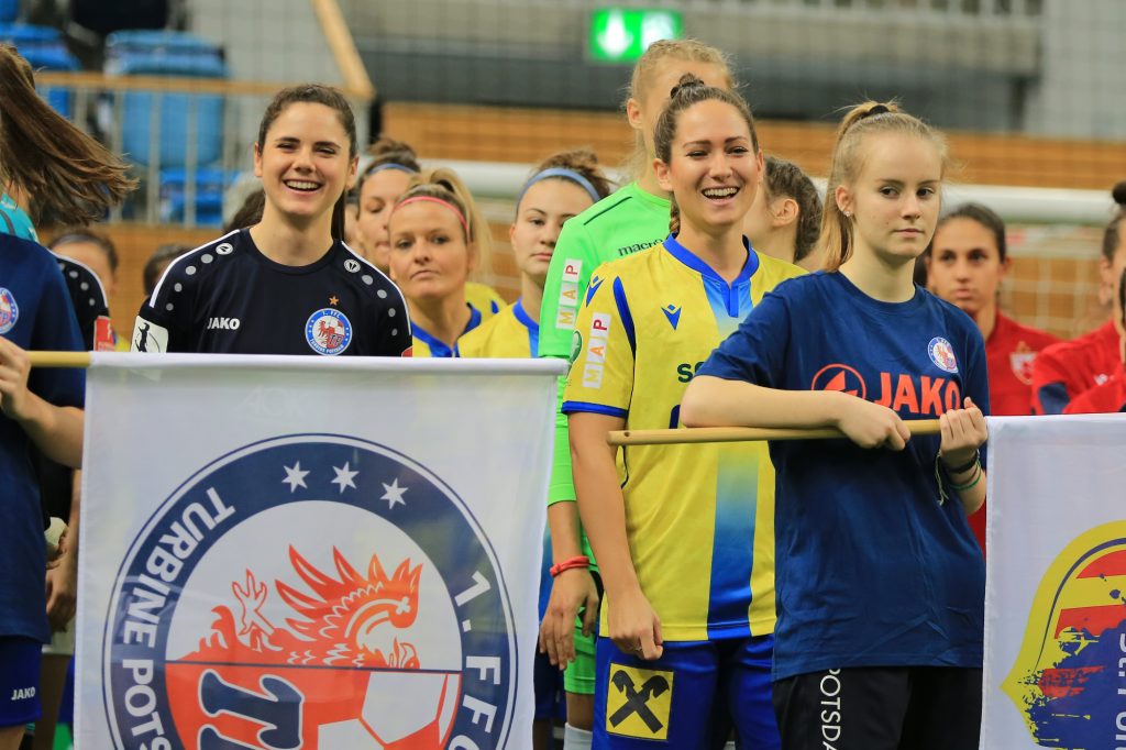 201200218 Turbine Hallencup 0O5A1667 201200218 Turbine Hallencup 0O5A1667