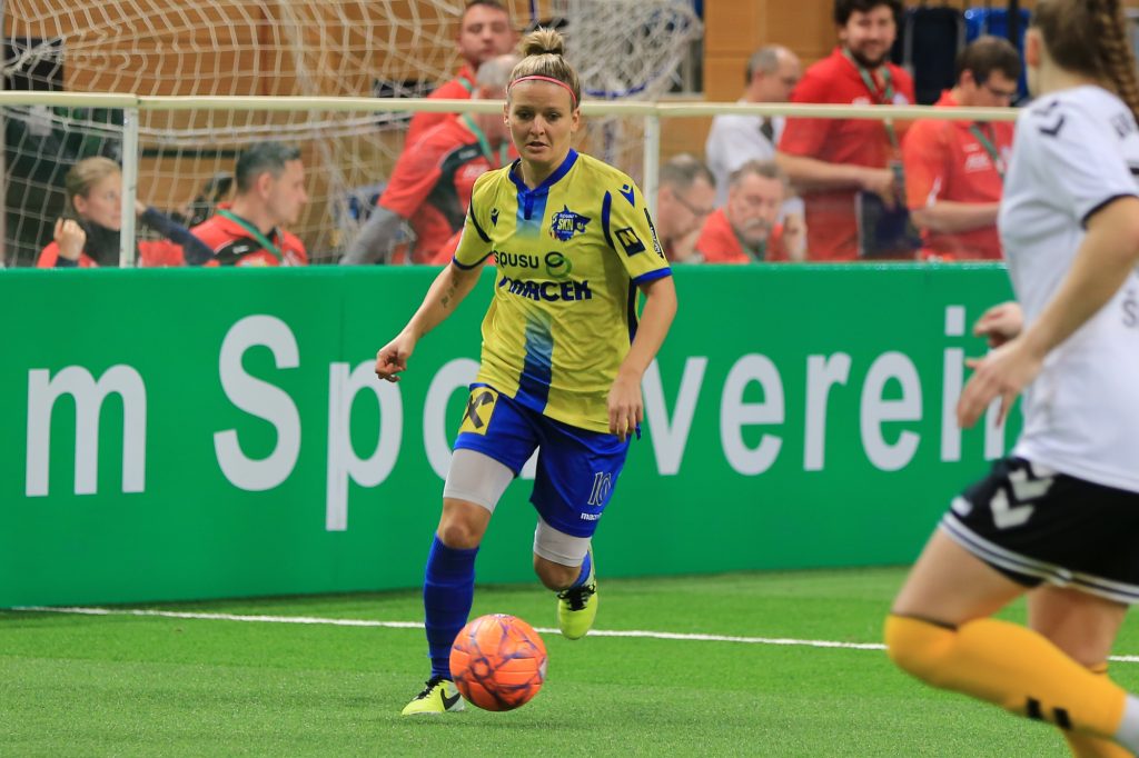 201200218 Turbine Hallencup Spiel 11 0O5A2110 201200218 Turbine Hallencup Spiel 11 0O5A2110