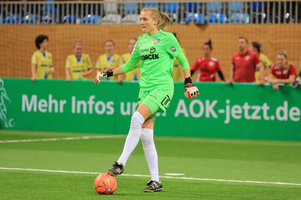 201200218 Turbine Hallencup Spiel 11 0O5A2147 201200218 Turbine Hallencup Spiel 11 0O5A2147