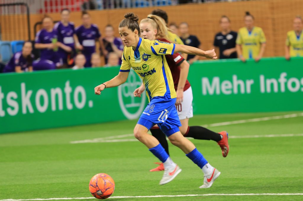 201200218 Turbine Hallencup Spiel 3 0O5A1902 201200218 Turbine Hallencup Spiel 3 0O5A1902