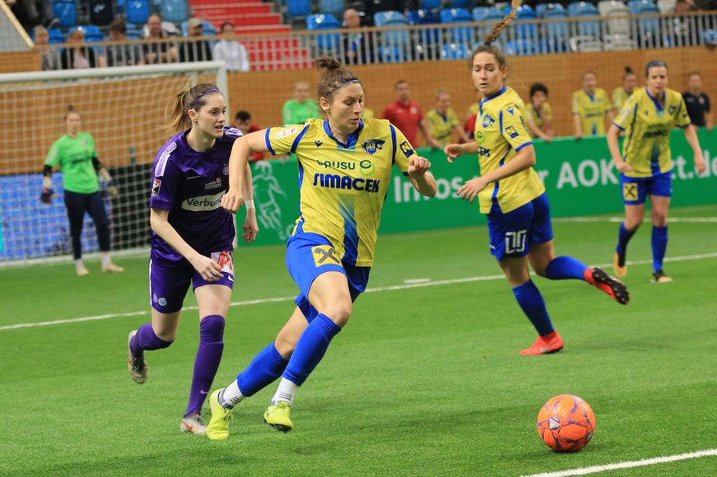 201200218 Turbine Hallencup Spiel 7 0O5A2001 201200218 Turbine Hallencup Spiel 7 0O5A2001