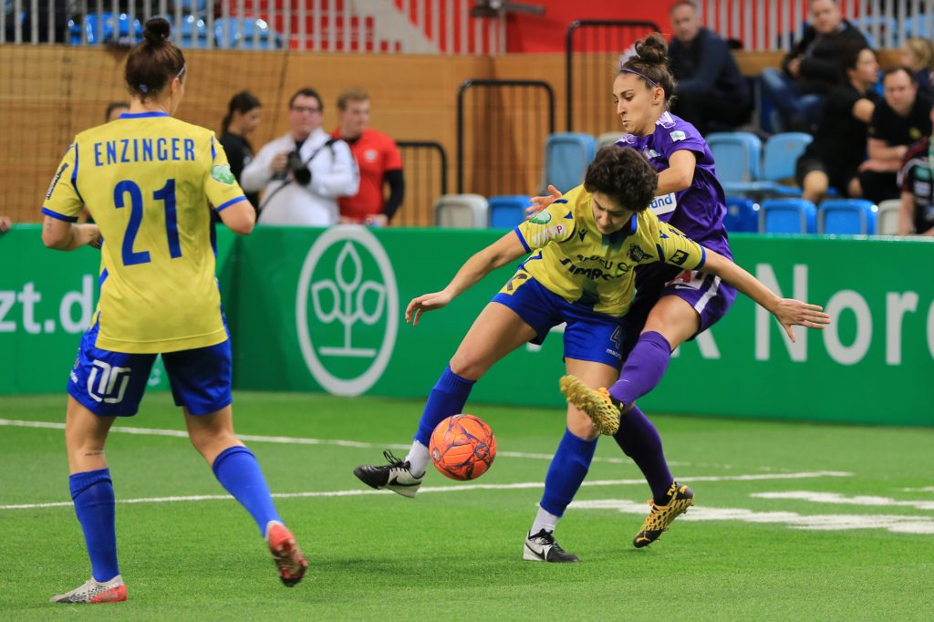 201200218 Turbine Hallencup Spiel 7 0O5A2014 201200218 Turbine Hallencup Spiel 7 0O5A2014