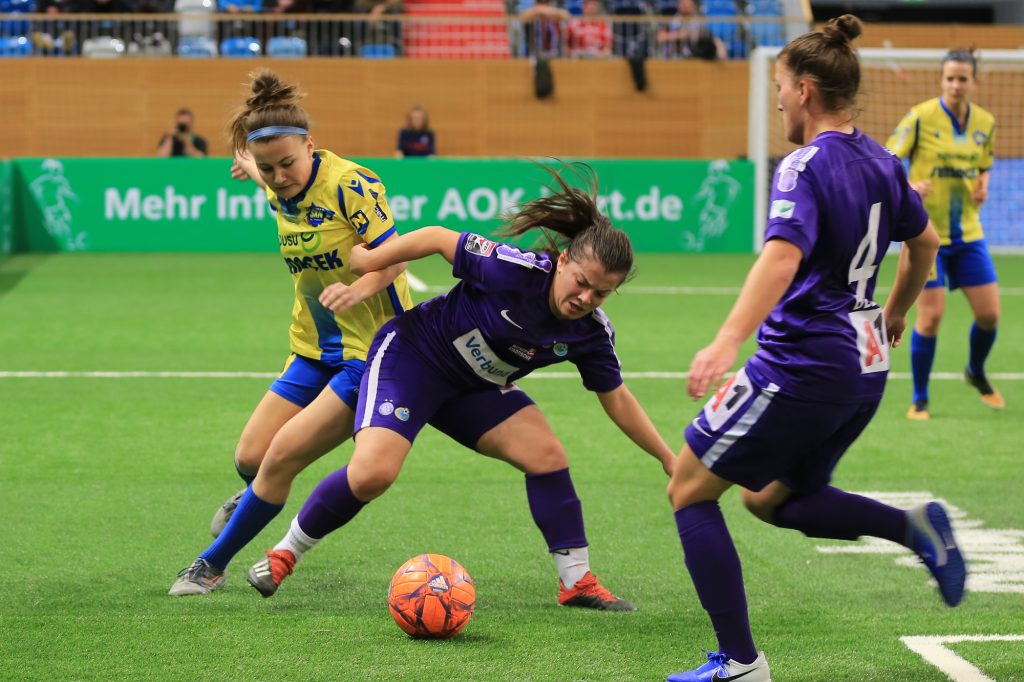 201200218 Turbine Hallencup Spiel 7 0O5A2059 201200218 Turbine Hallencup Spiel 7 0O5A2059