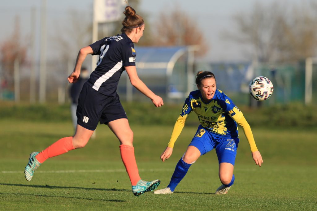 20201107 SKN vs Horn 0O5A2101