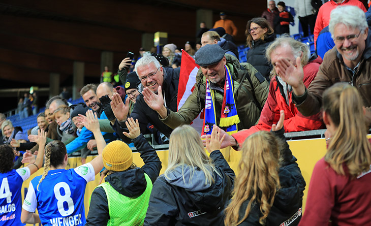 Slavia Praha (w) vs VfL Wolfsburg (w) 26.10.2022 at UEFA Women's